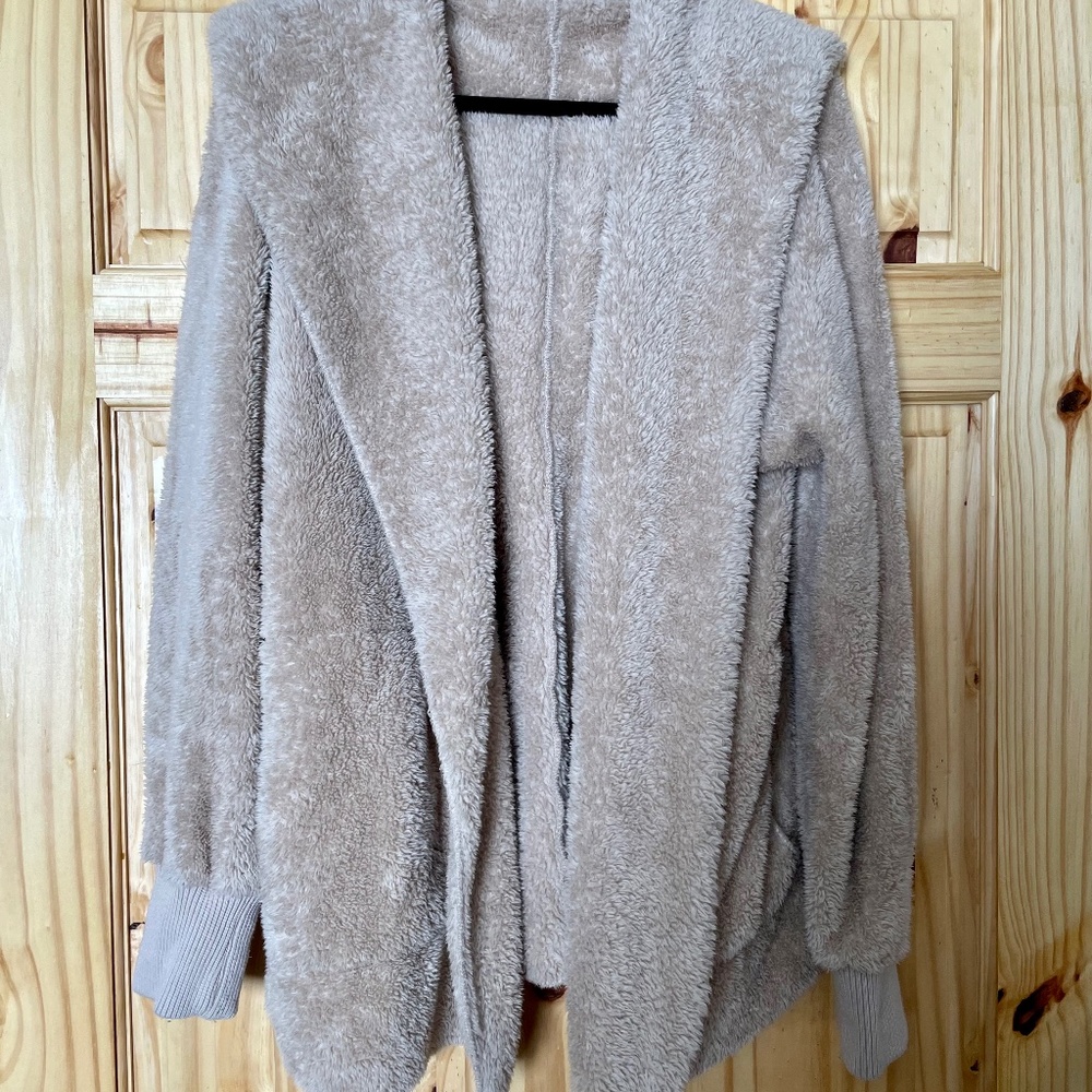 NWOT Vici oversized plush cardigan